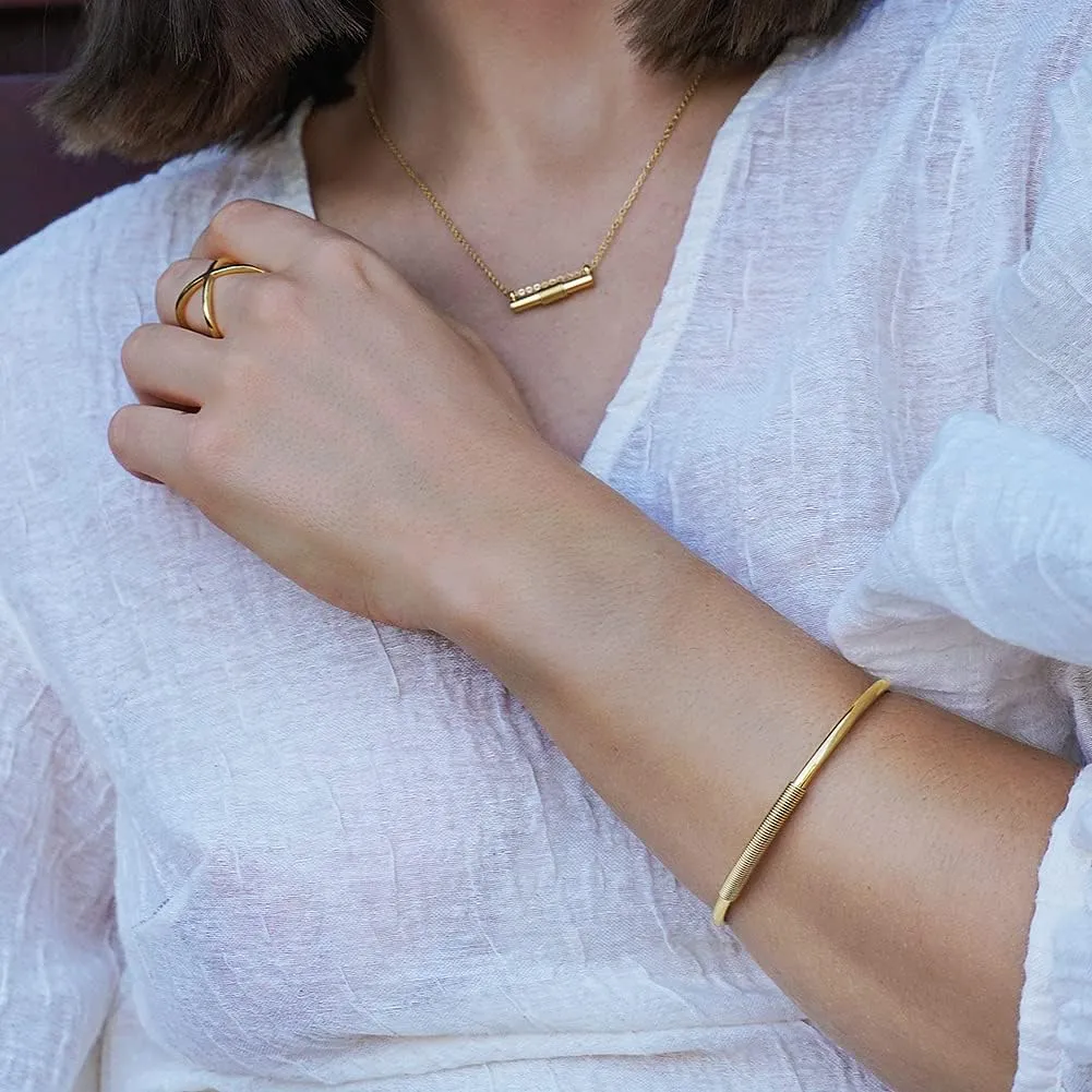 X Criss Cross Rings Statement Rings Parallel Bar for Women Touch of Luxury Fashion Effortlessly Cocktail Charming Enhancer Finger Bands for Men and Unisex Adult Jewelry