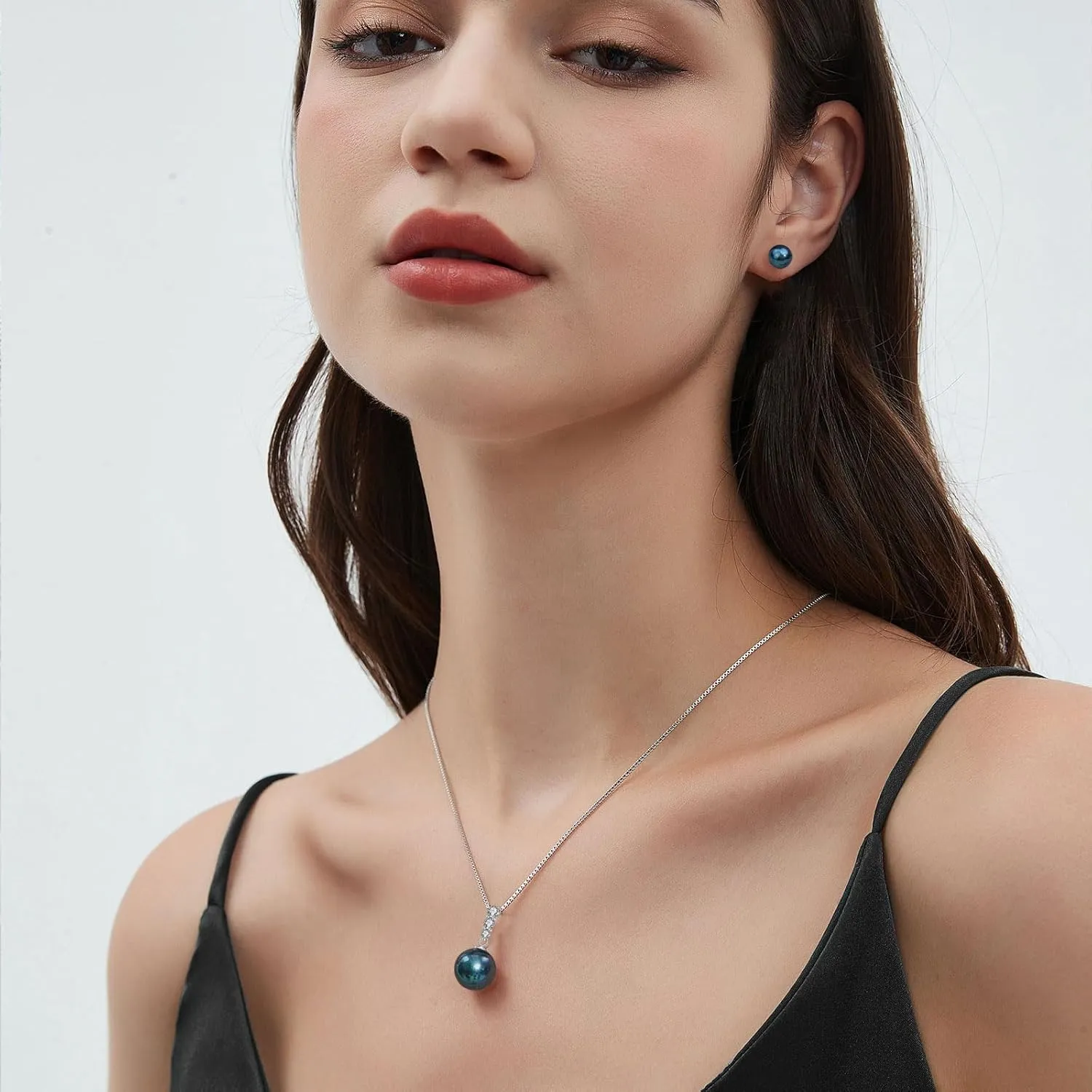YAMI Black Tahitian Pearl Pendant Necklace, 11-13mm Saltwater Cultured Round Pearls, 925 Sterling Silver with 18 2IN Adjustable Chain  Elegant Luxury Jewelry Gift for Women
