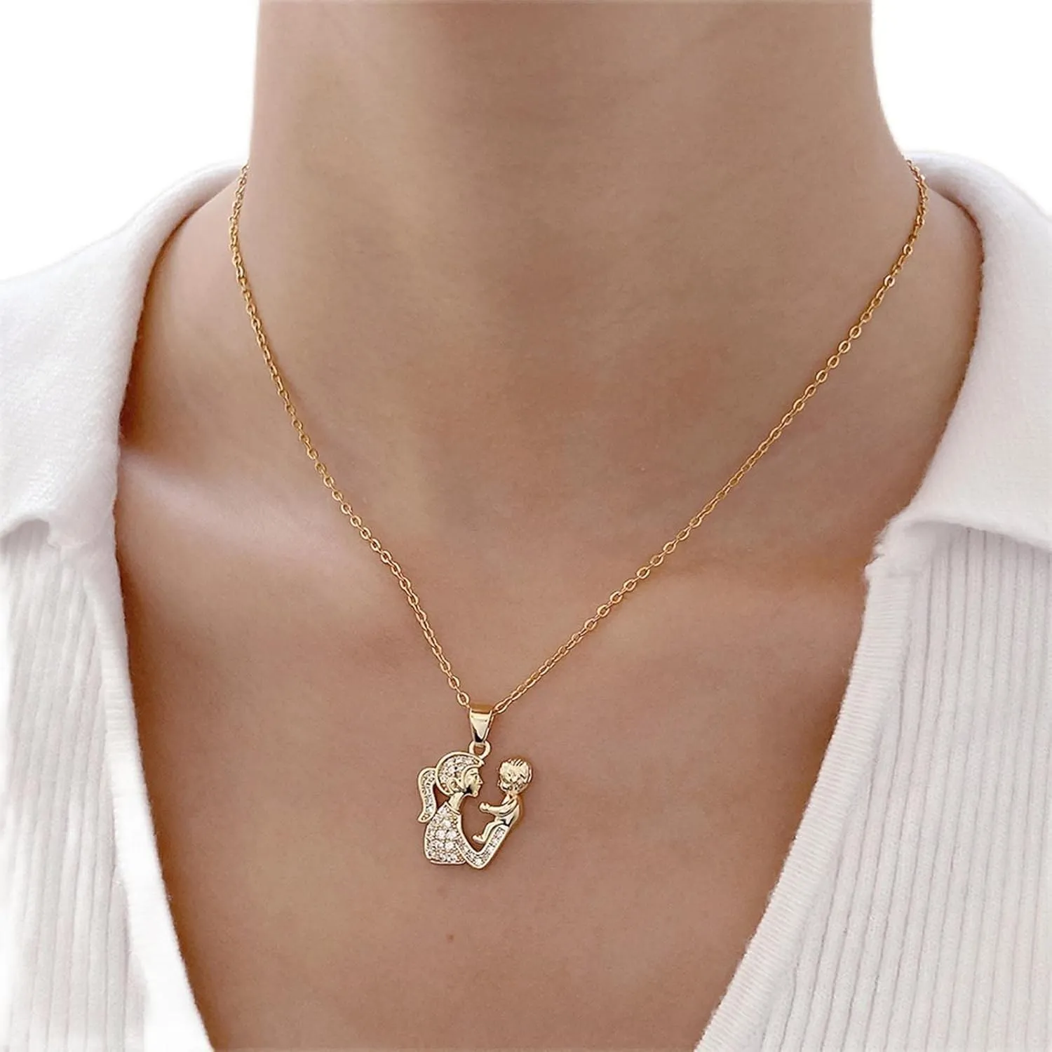 YienDoo Mom Holding Son Daughter Crystal Necklace Gold Pave Rhinestone Parent and Child Family Necklace Mother and Child Family Love Pendant Necklace Charm Jewellery for Women and Girls